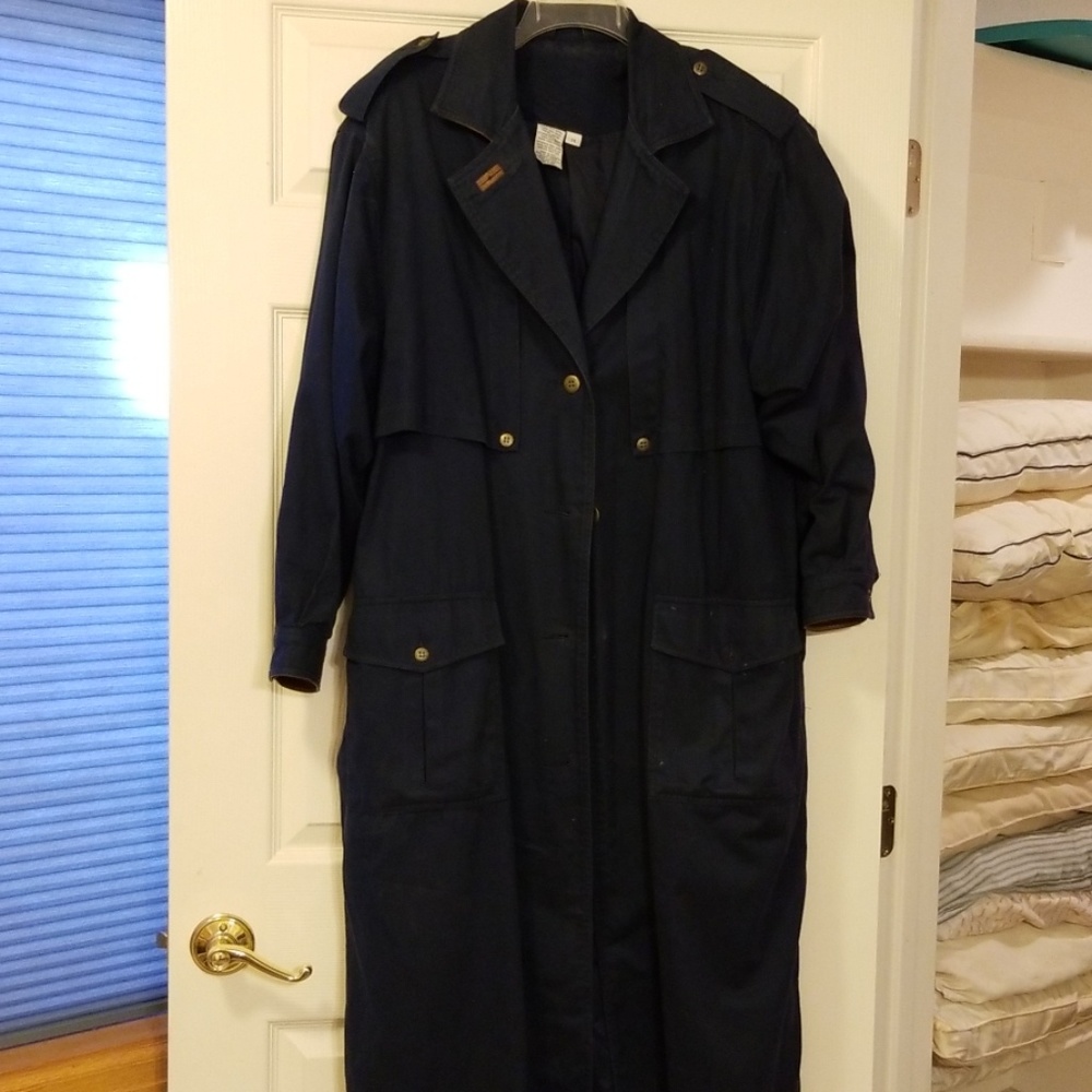 Jacket - Picture 1 of 9